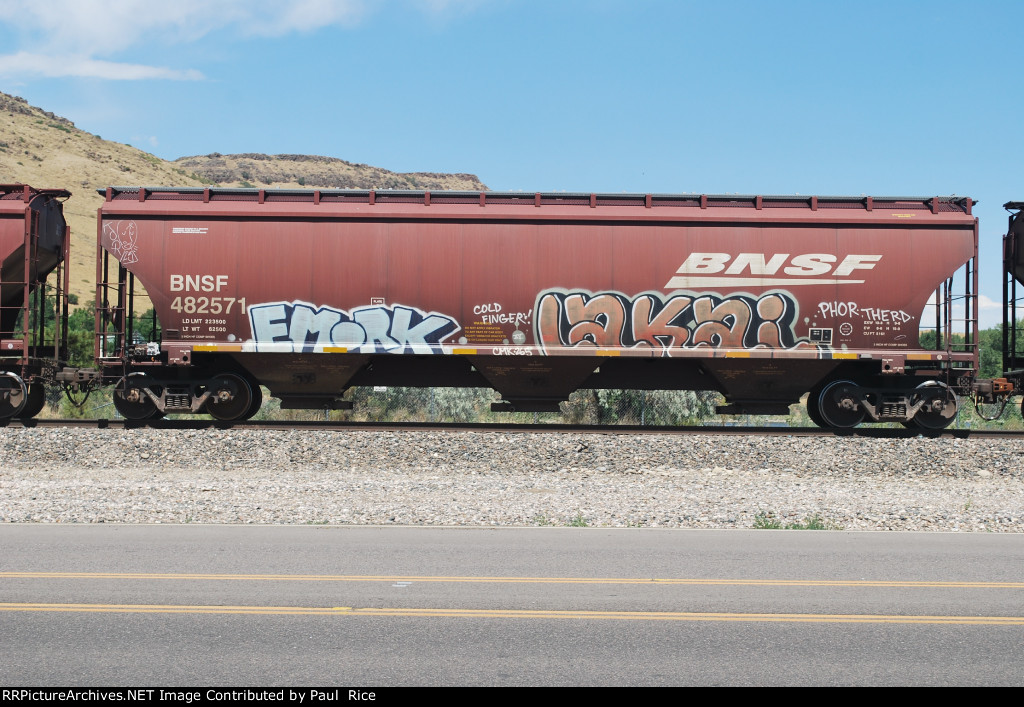 BNSF 482571